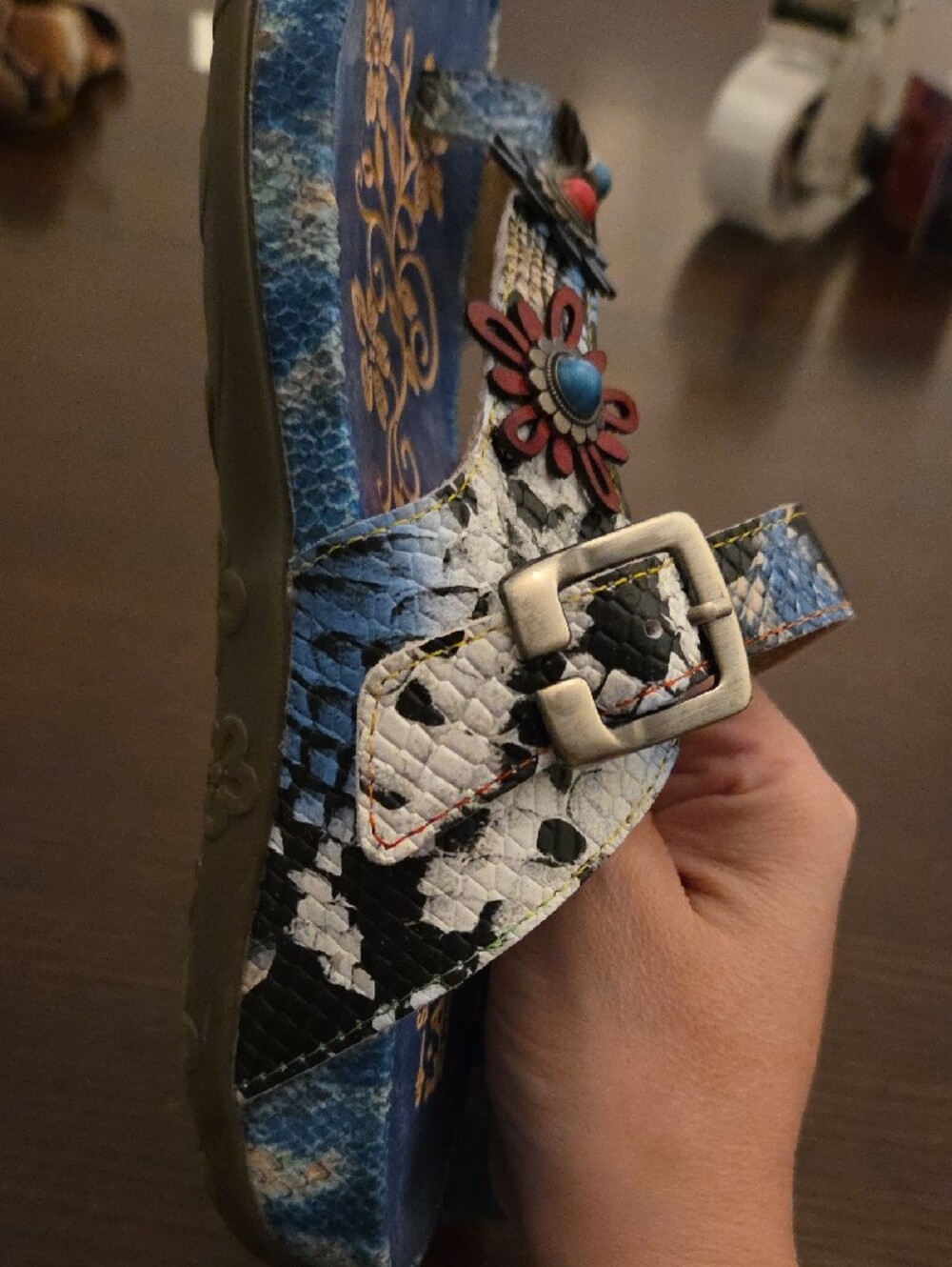 L'Artiste Kindness Slide Blue Floral Embellished Slide Sandals Spring Step - Picture 5 of 9